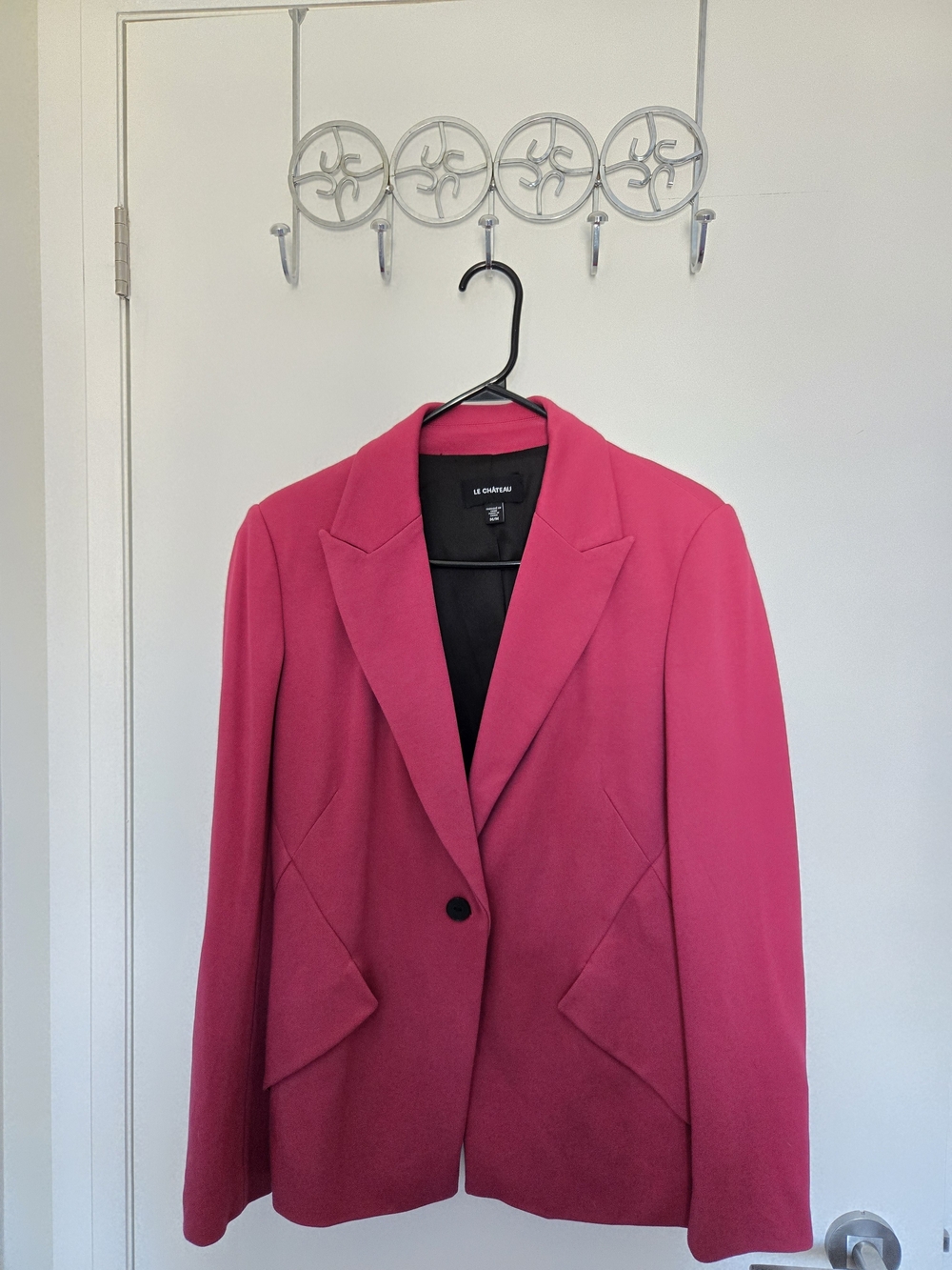 le chateau Pink Single-Button Notch Lapel Blazer And Flared Pants